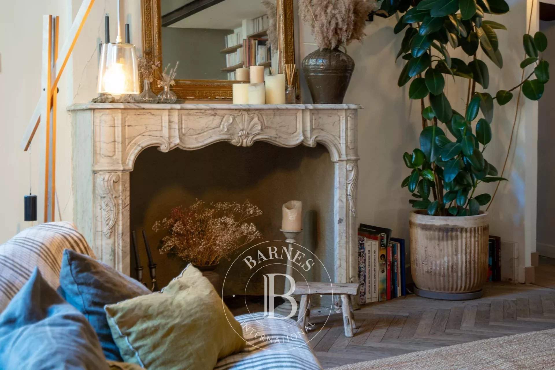 Montpellier  - Appartement 8 Pi&egrave;ces 5 Chambres - picture 2