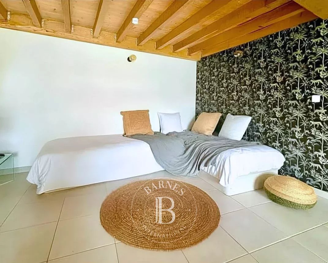 Mauguio  - Maison 8 Pi&egrave;ces - picture 13