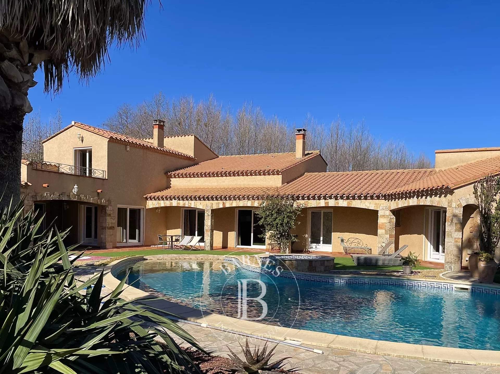 Saint-Cyprien Plage  - Maison 9 Pi&egrave;ces 5 Chambres - picture 2