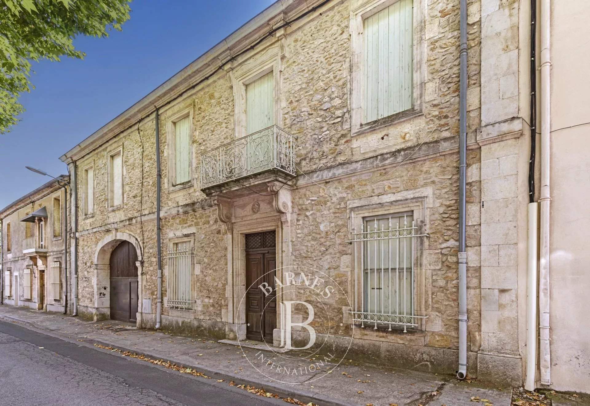 Nîmes  - Casa de pueblo 7 Cuartos 4 Habitaciones - picture 1