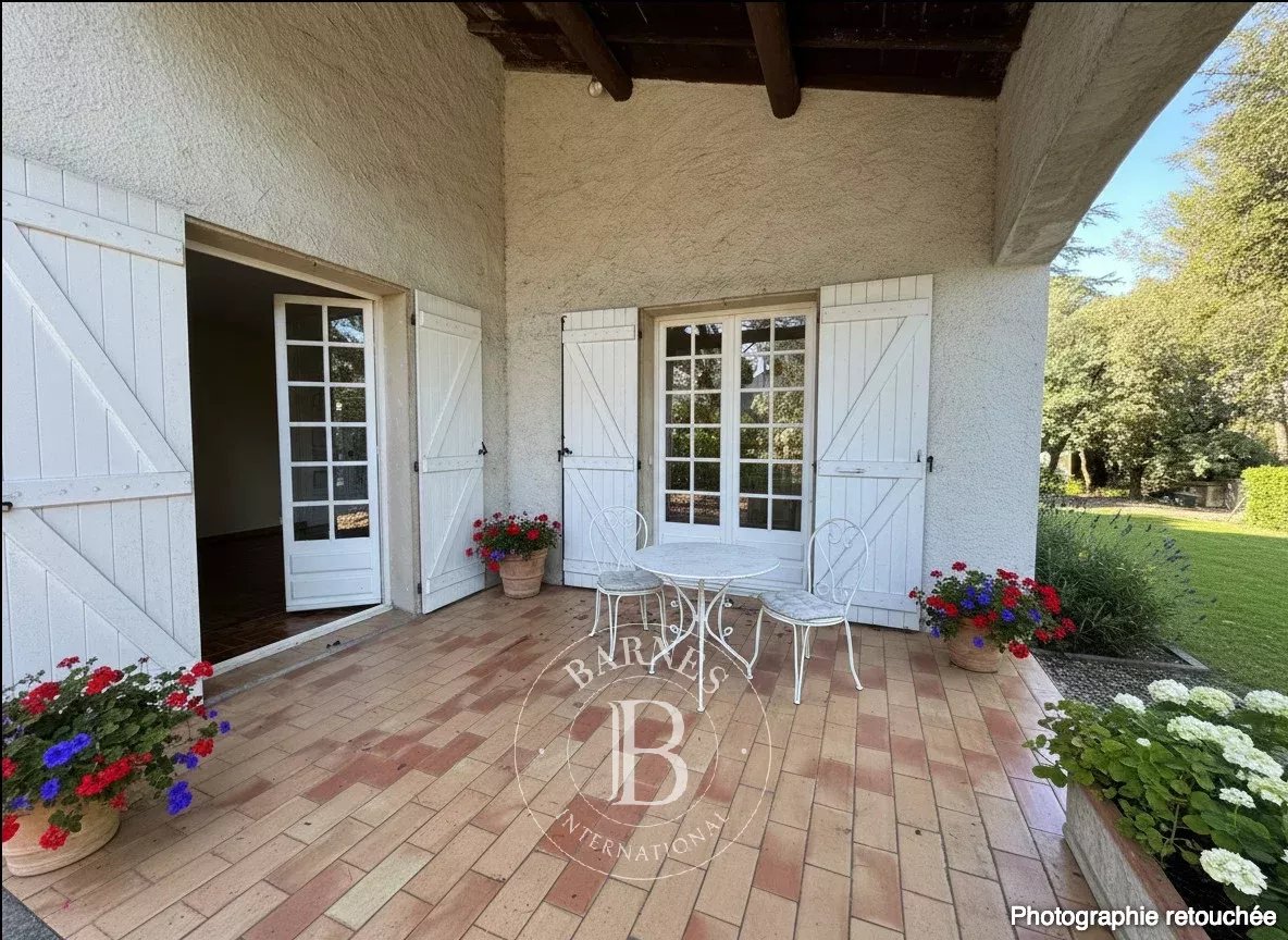 Saint-Clément-de-Rivière  - Maison 7 Pi&egrave;ces 4 Chambres - picture 9