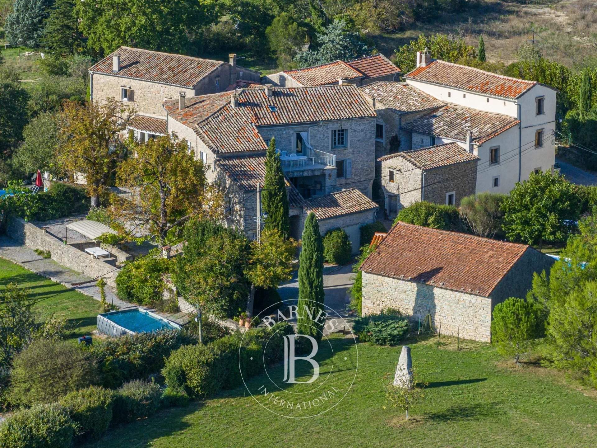 Quissac  - Property 19 Bedrooms - picture 18