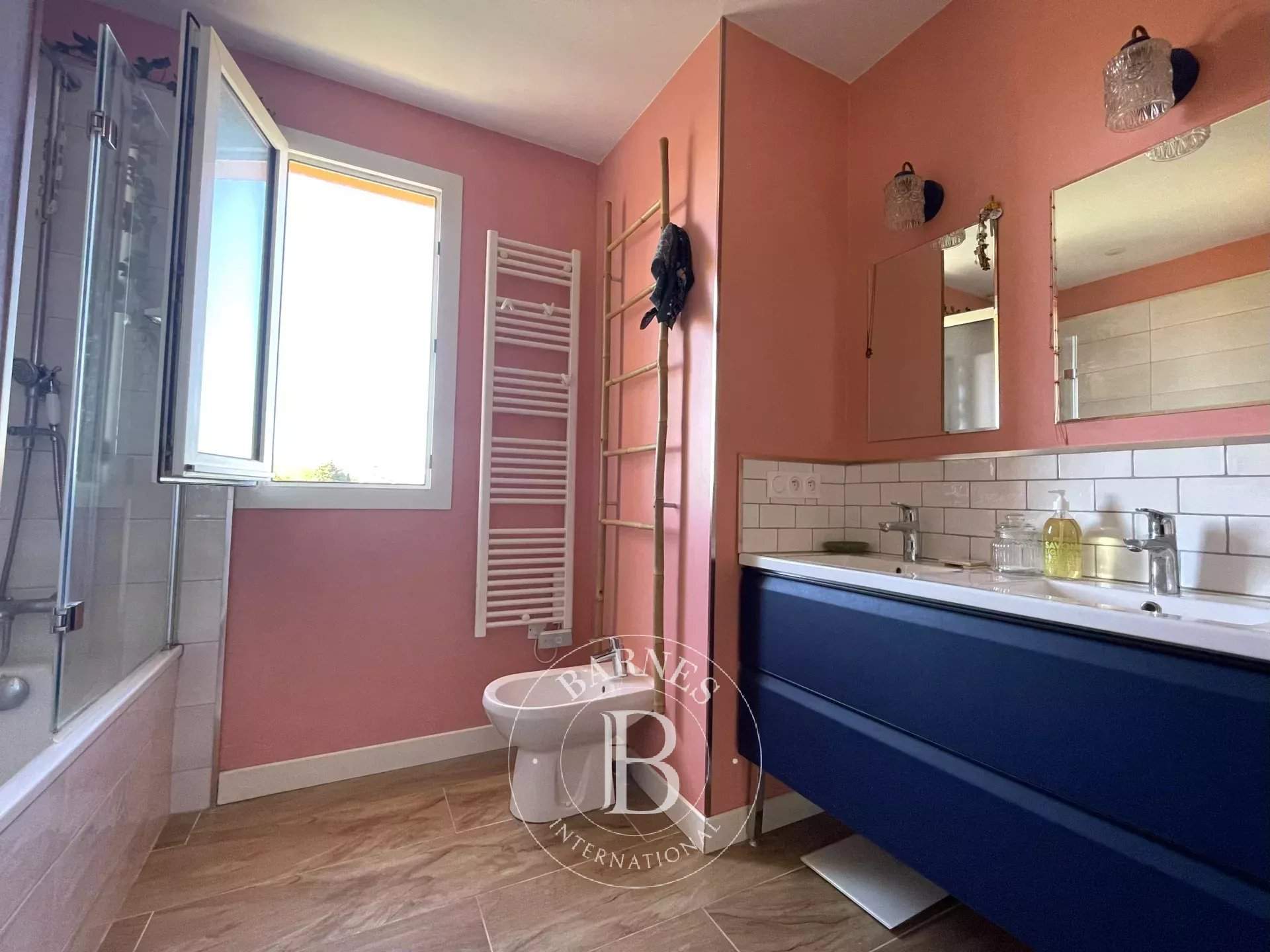 Toulouges  - Maison 7 Pi&egrave;ces 6 Chambres - picture 13