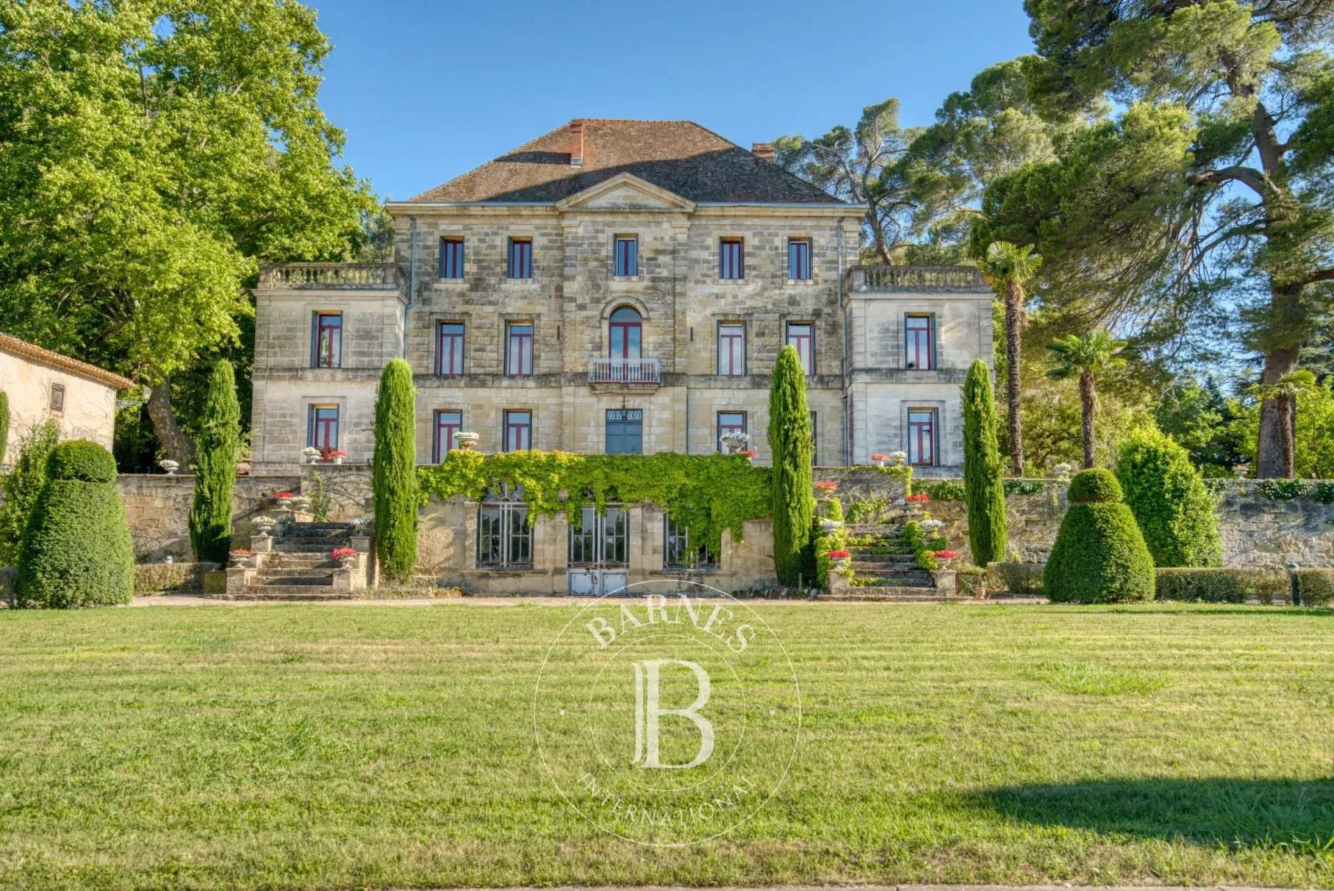 Pézenas  - Maison 14 Pi&egrave;ces 10 Chambres - picture 1