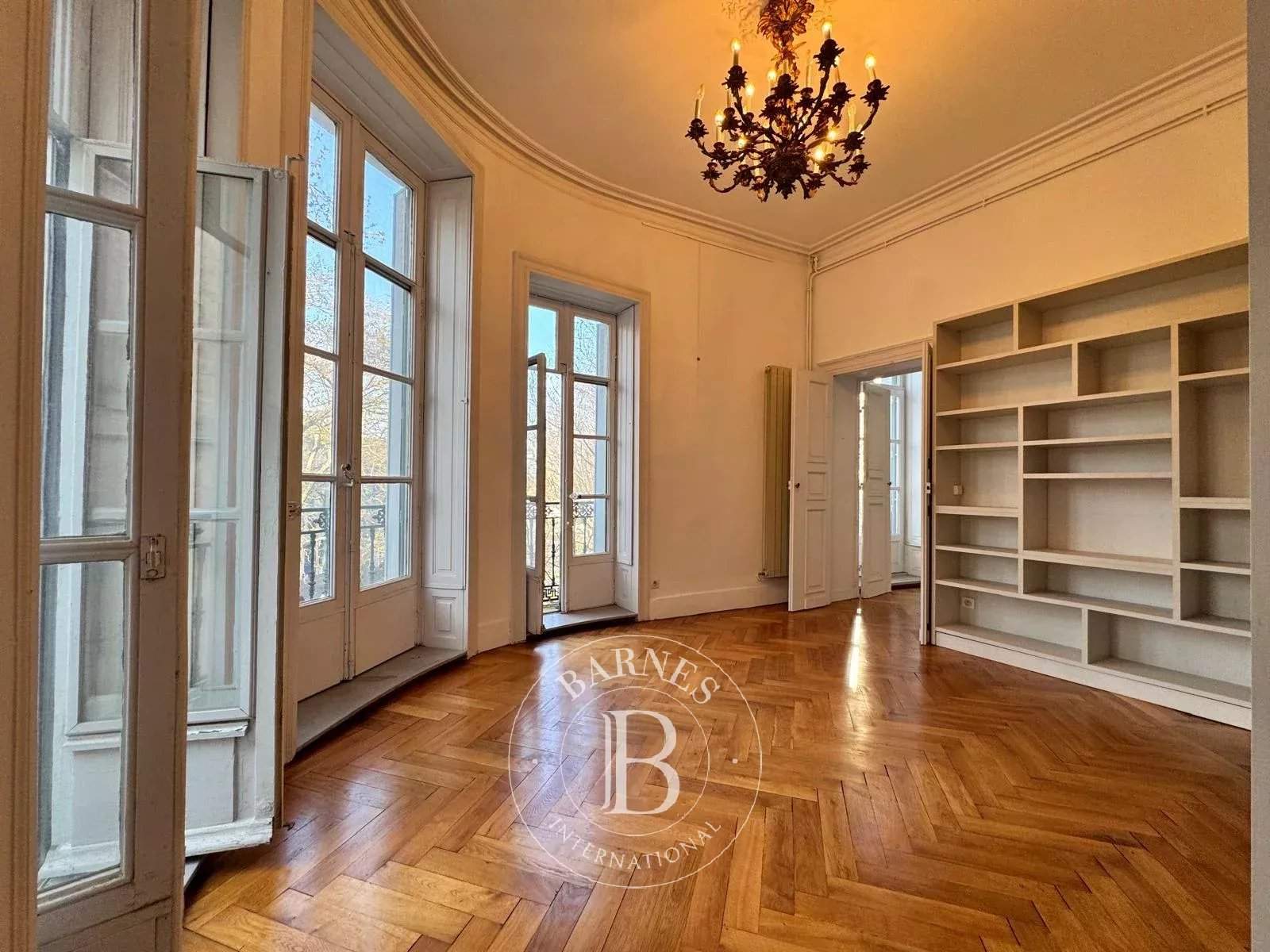 Montpellier  - Appartement 6 Pi&egrave;ces 4 Chambres - picture 1