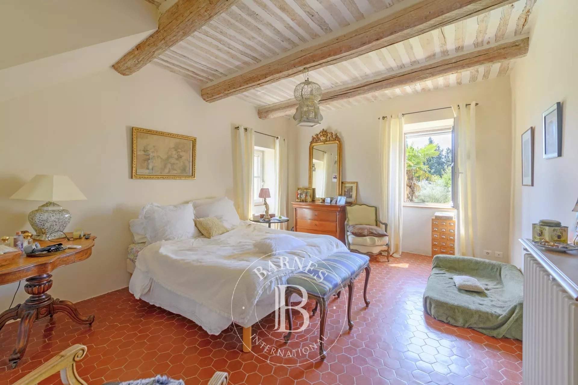 Orange  - Mas 5 Bedrooms - picture 15