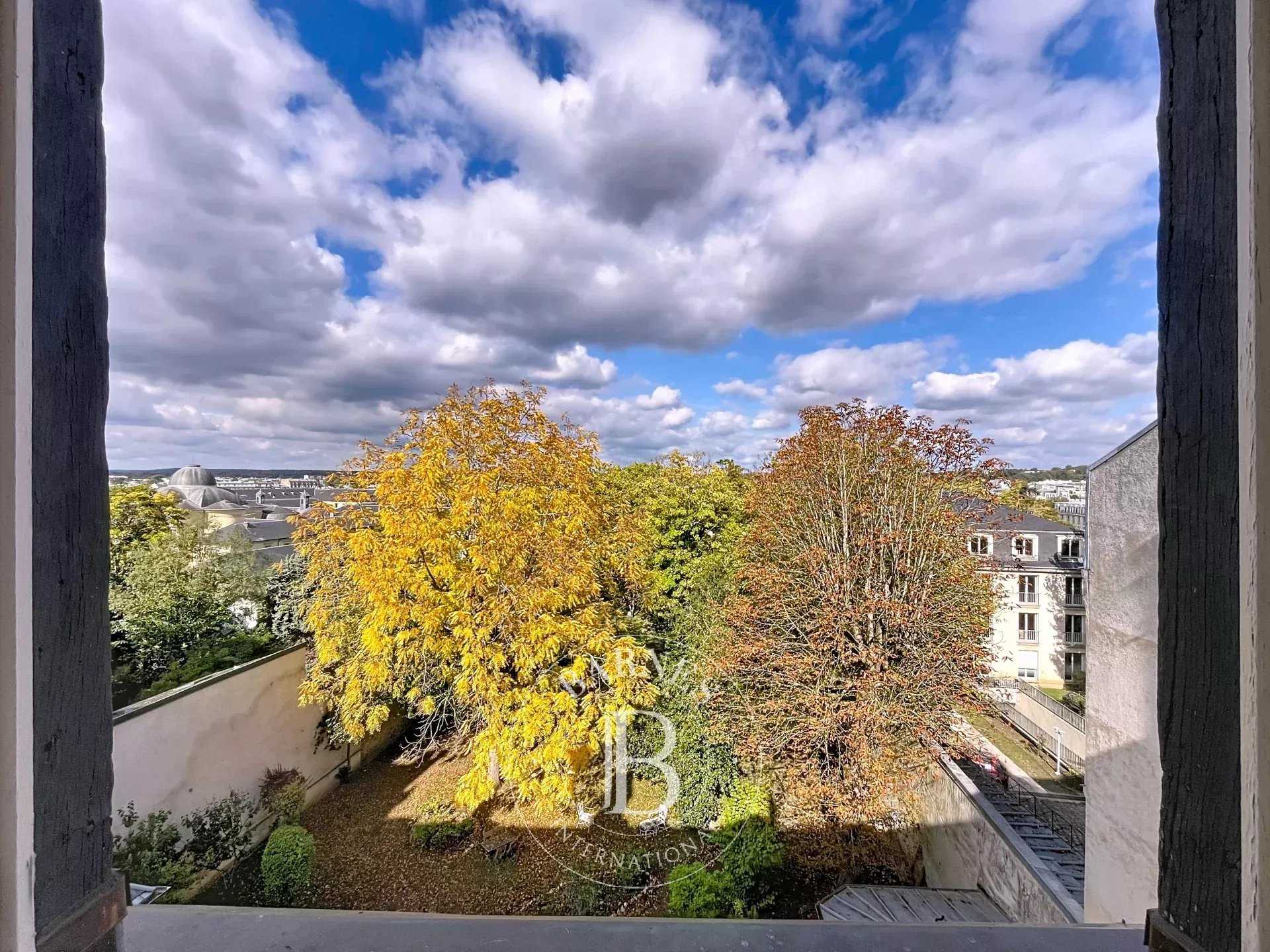Versailles  - Apartment 2 Bedrooms
