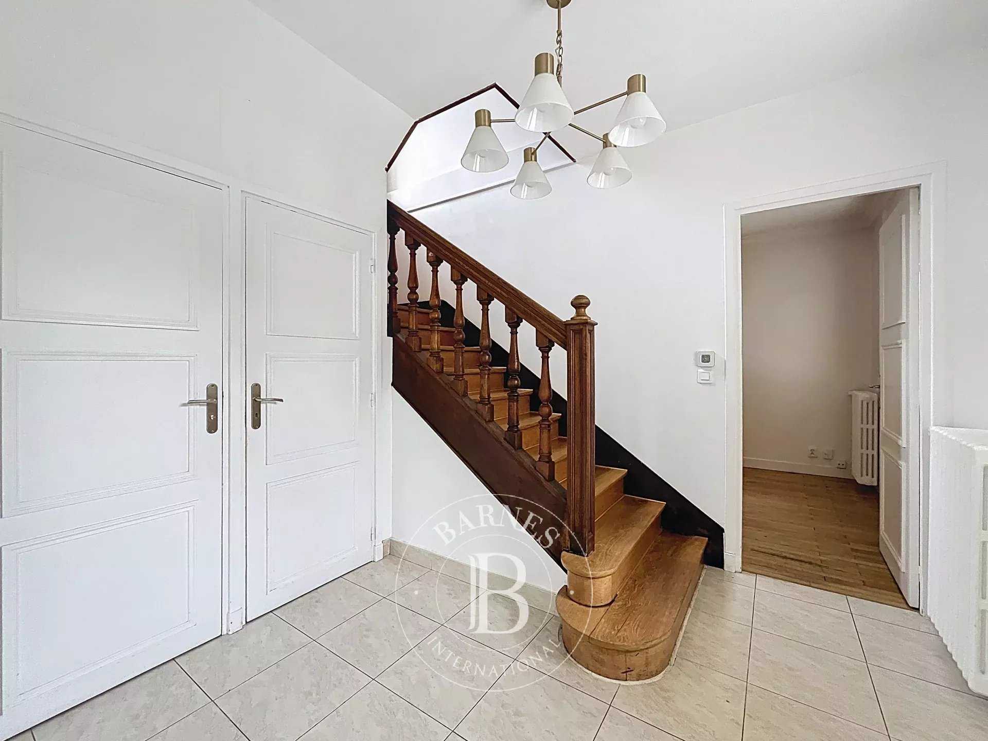 Louveciennes  - House 5 Bedrooms