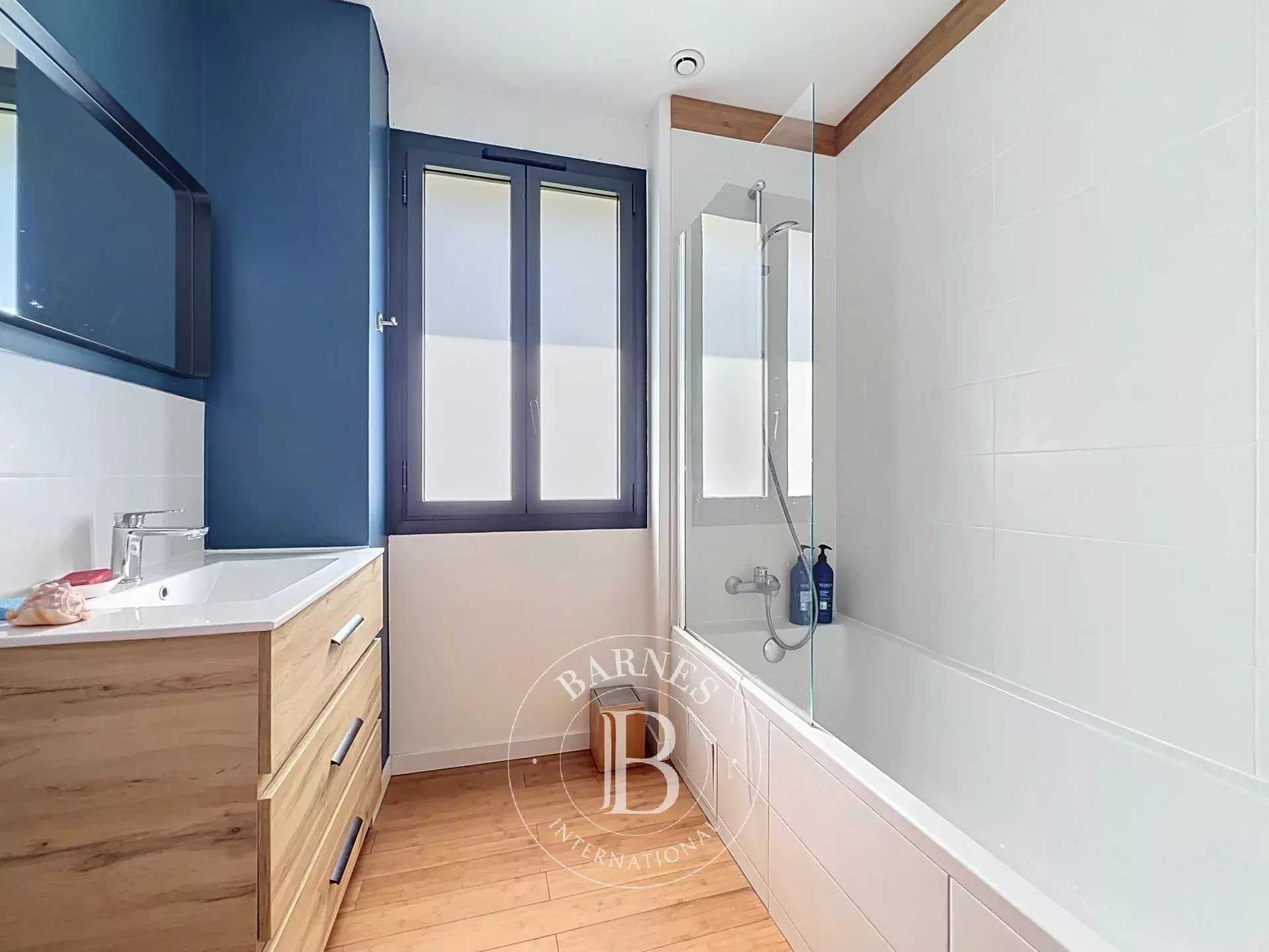 Le Pecq  - Appartement 4 Pi&egrave;ces 3 Chambres