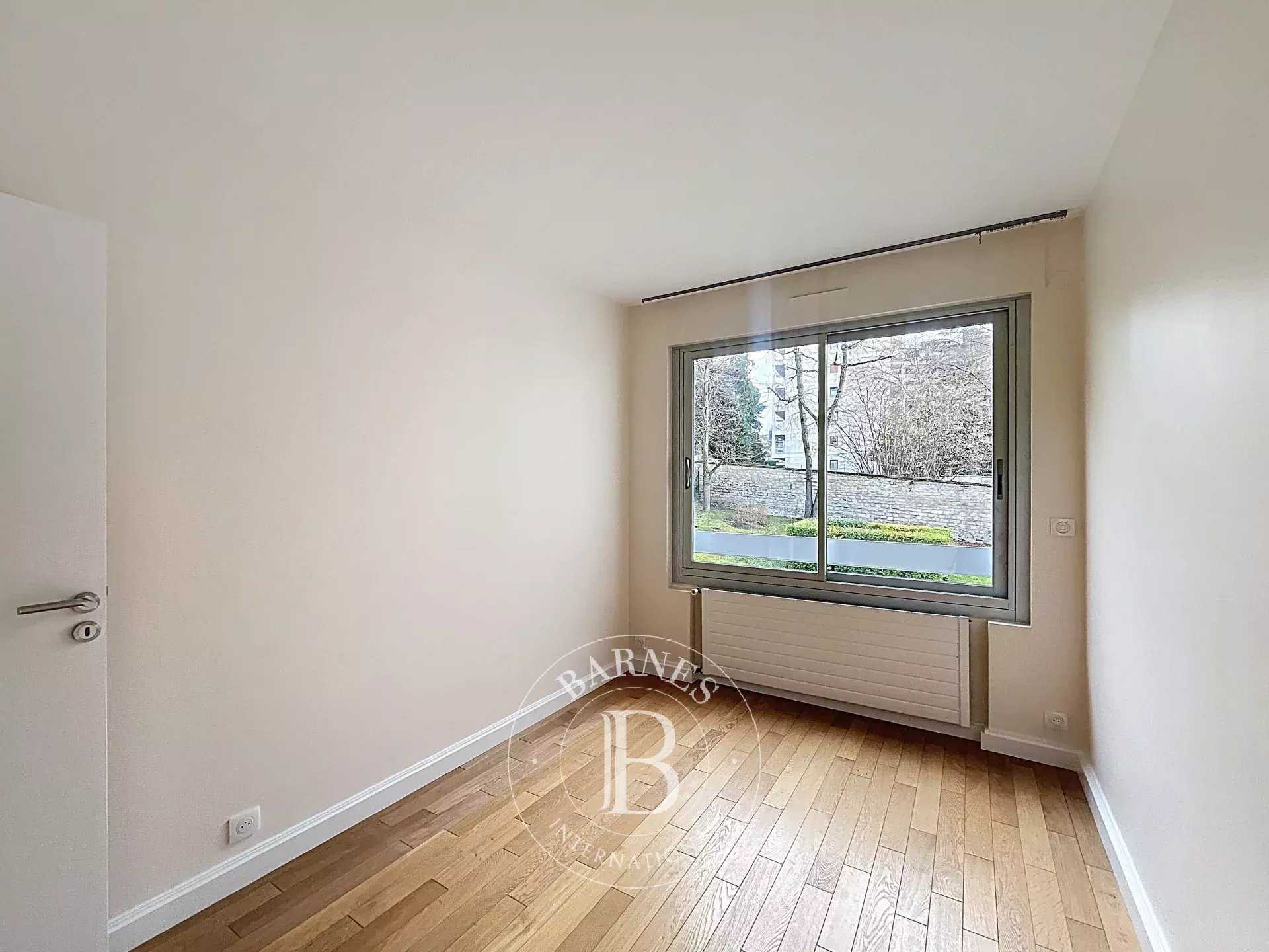 Saint-Germain-en-Laye  - Appartement 4 Pi&egrave;ces 3 Chambres