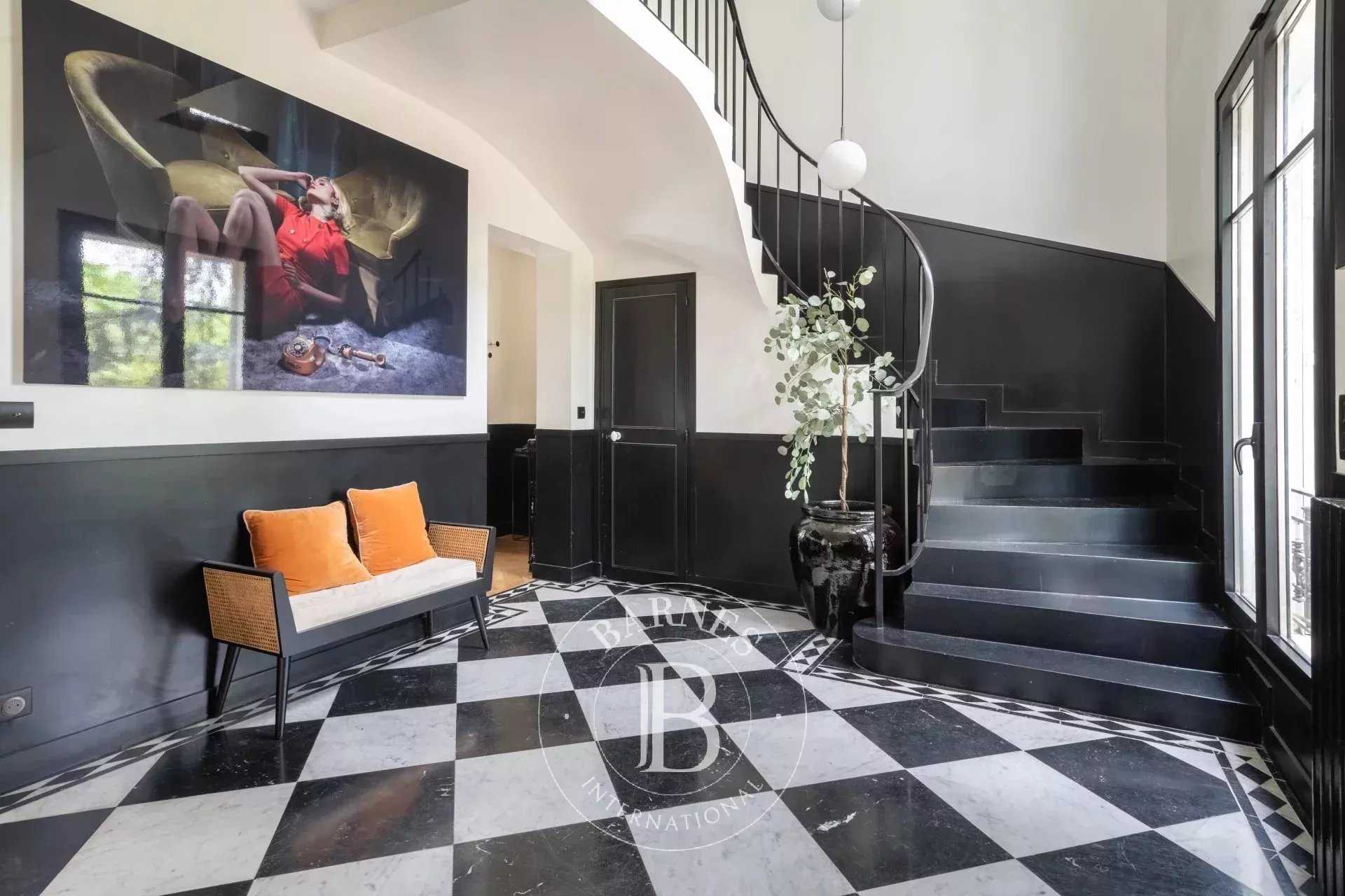 Le Vésinet  - Maison 7 Pièces 5 Chambres