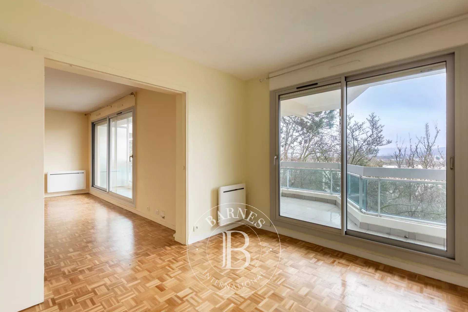 Le Pecq  - Appartement 4 Pi&egrave;ces 2 Chambres