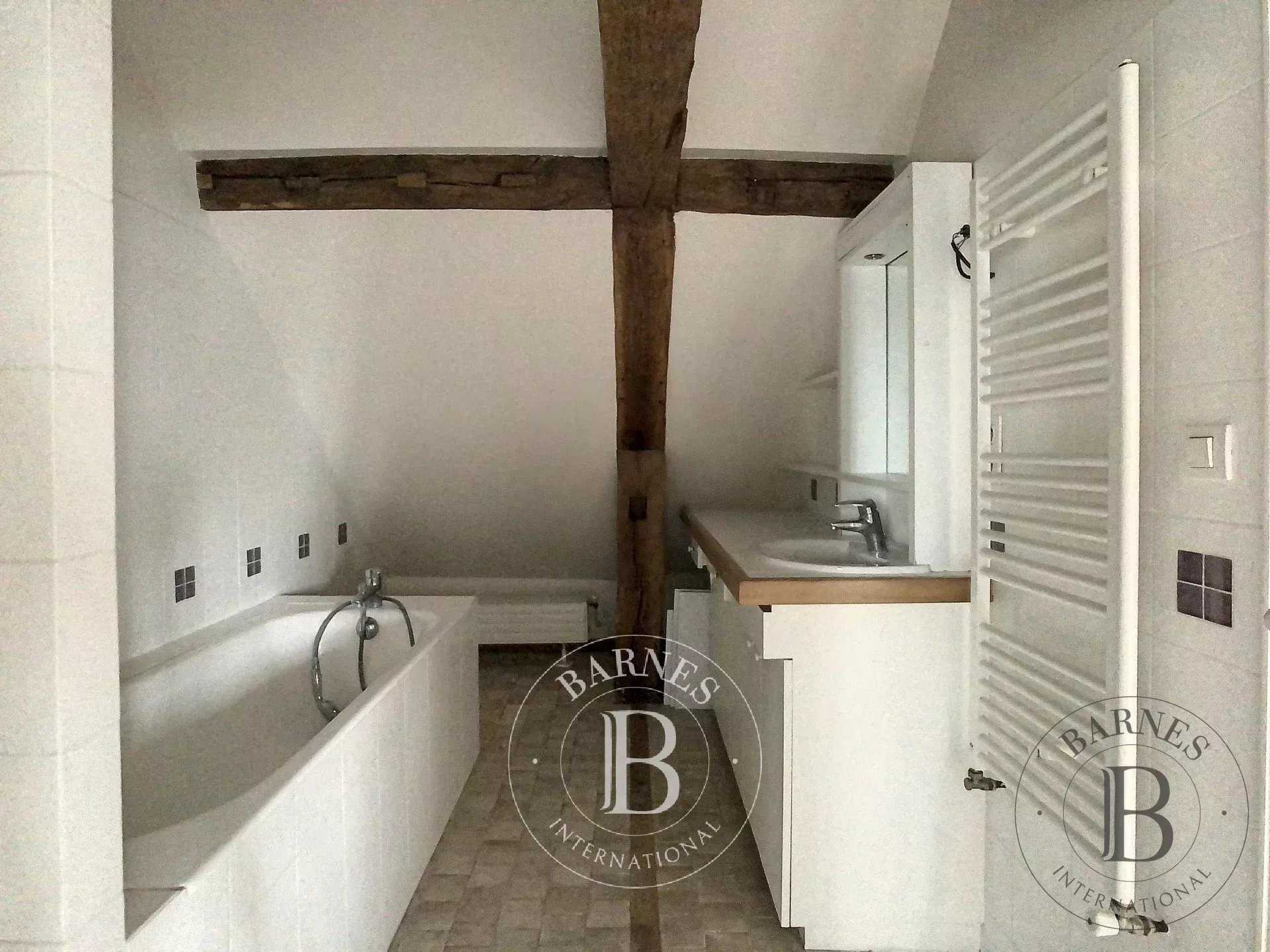 Versailles  - Appartement 3 Pièces 2 Chambres