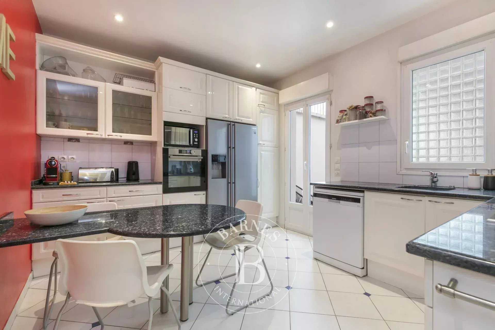 Le Vésinet  - Piso 5 Cuartos 4 Habitaciones