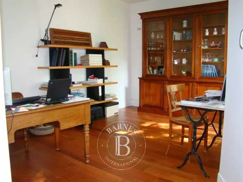 Le Vésinet  - Maison 7 Pi&egrave;ces 5 Chambres
