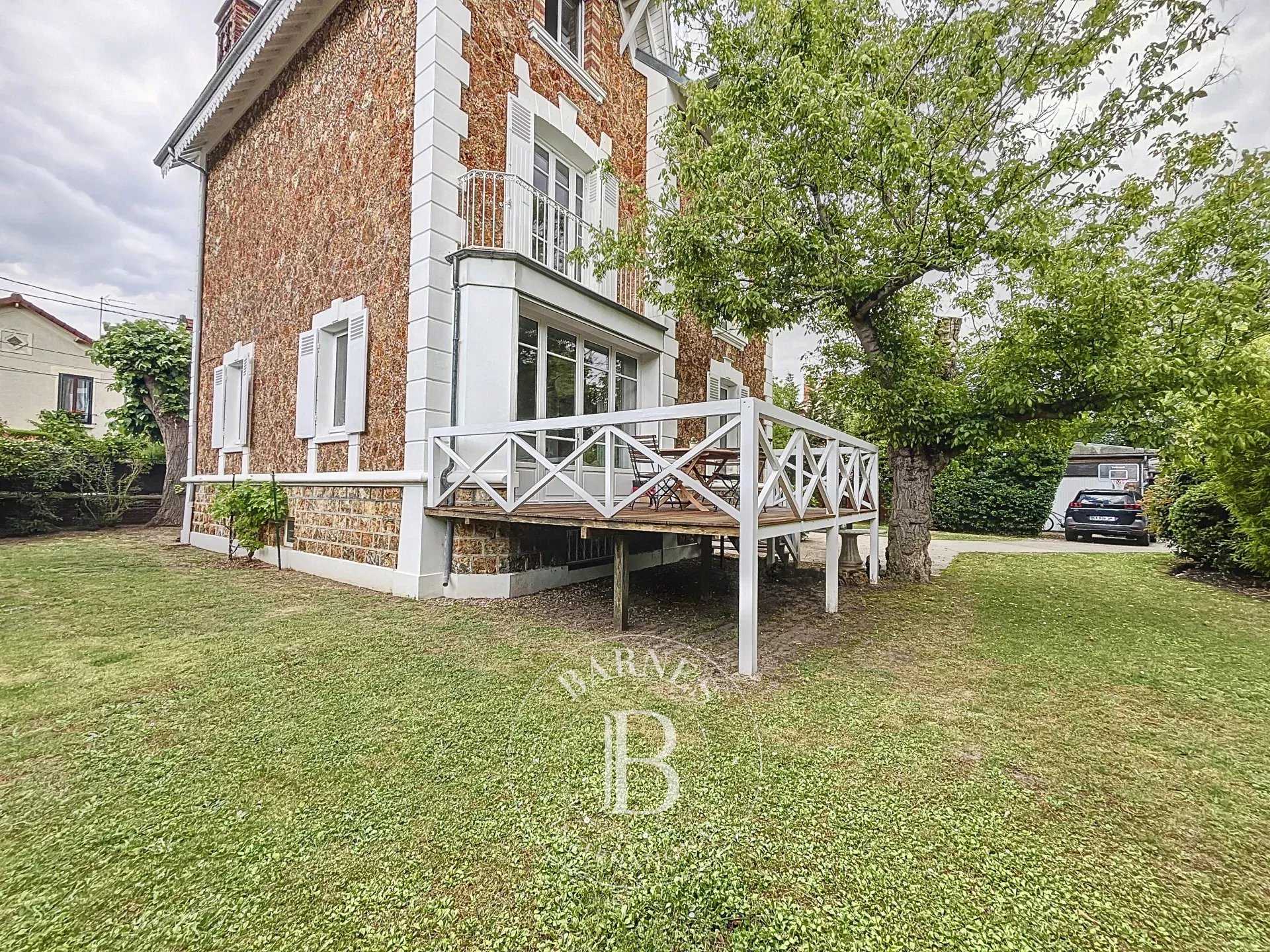 Maisons-Laffitte  - Maison 7 Pièces 5 Chambres