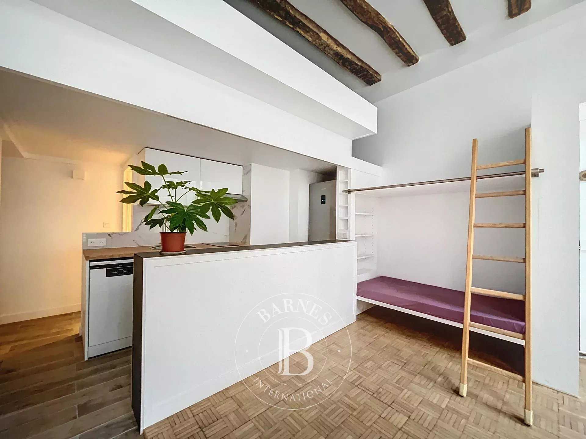 Versailles  - Appartement 3 Pièces 2 Chambres