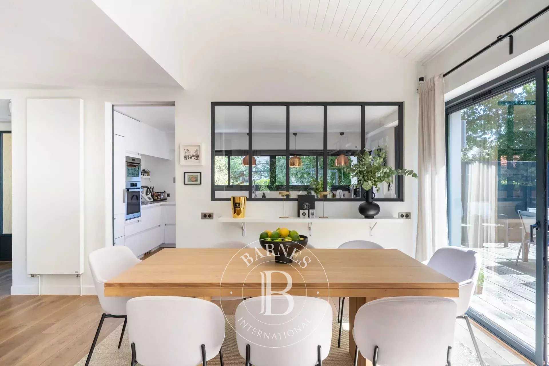 La Celle-Saint-Cloud  - House 6 Bedrooms