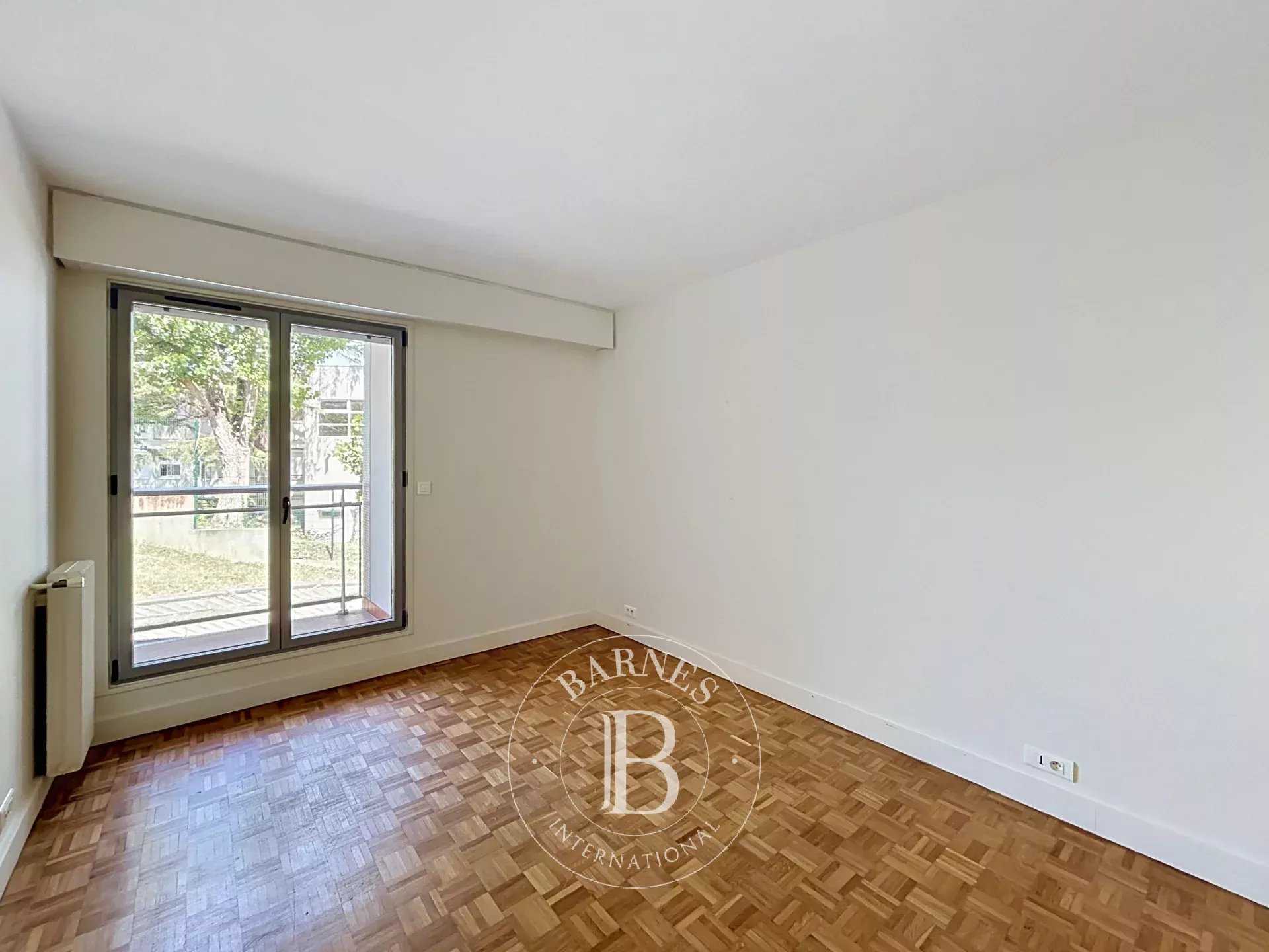 La Celle-Saint-Cloud  - Appartement 4 Pi&egrave;ces 3 Chambres
