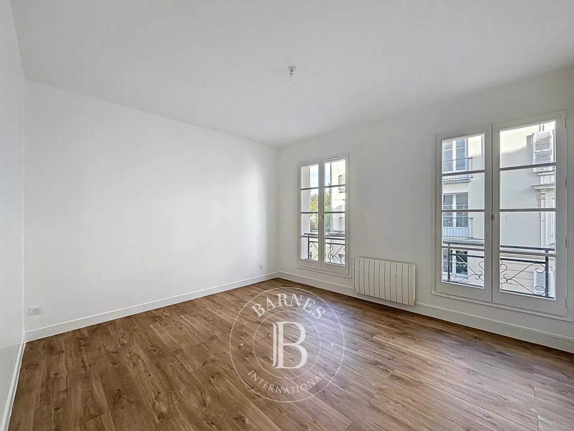 Versailles  - Appartement 6 Pièces 5 Chambres