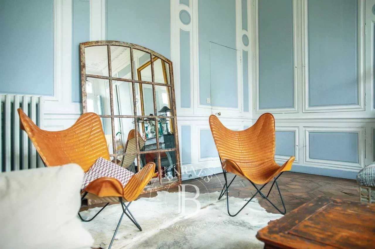 Versailles  - Apartment 5 Bedrooms