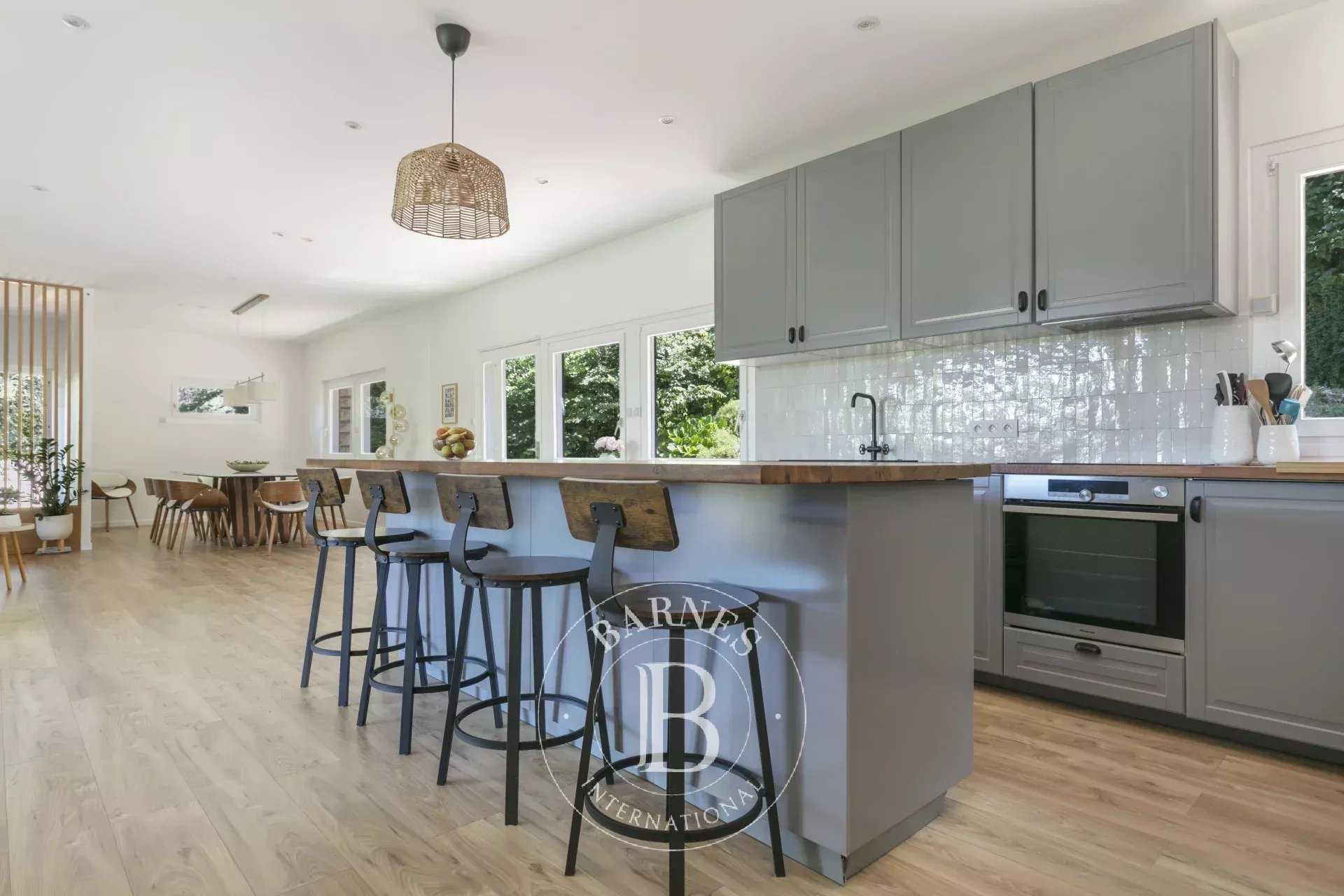 Le Pecq  - Maison 6 Pièces 4 Chambres
