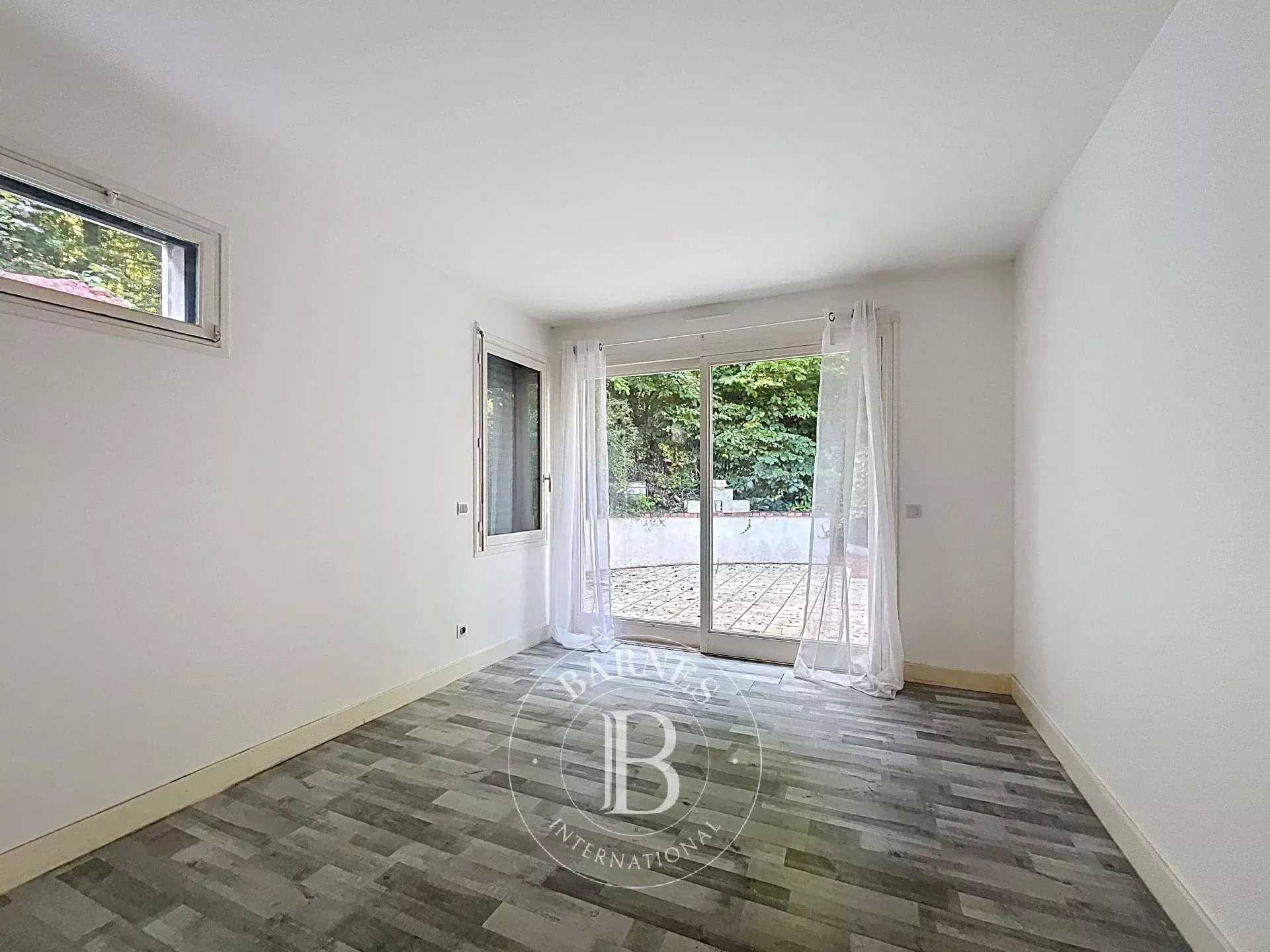 Marly-le-Roi  - House 5 Bedrooms