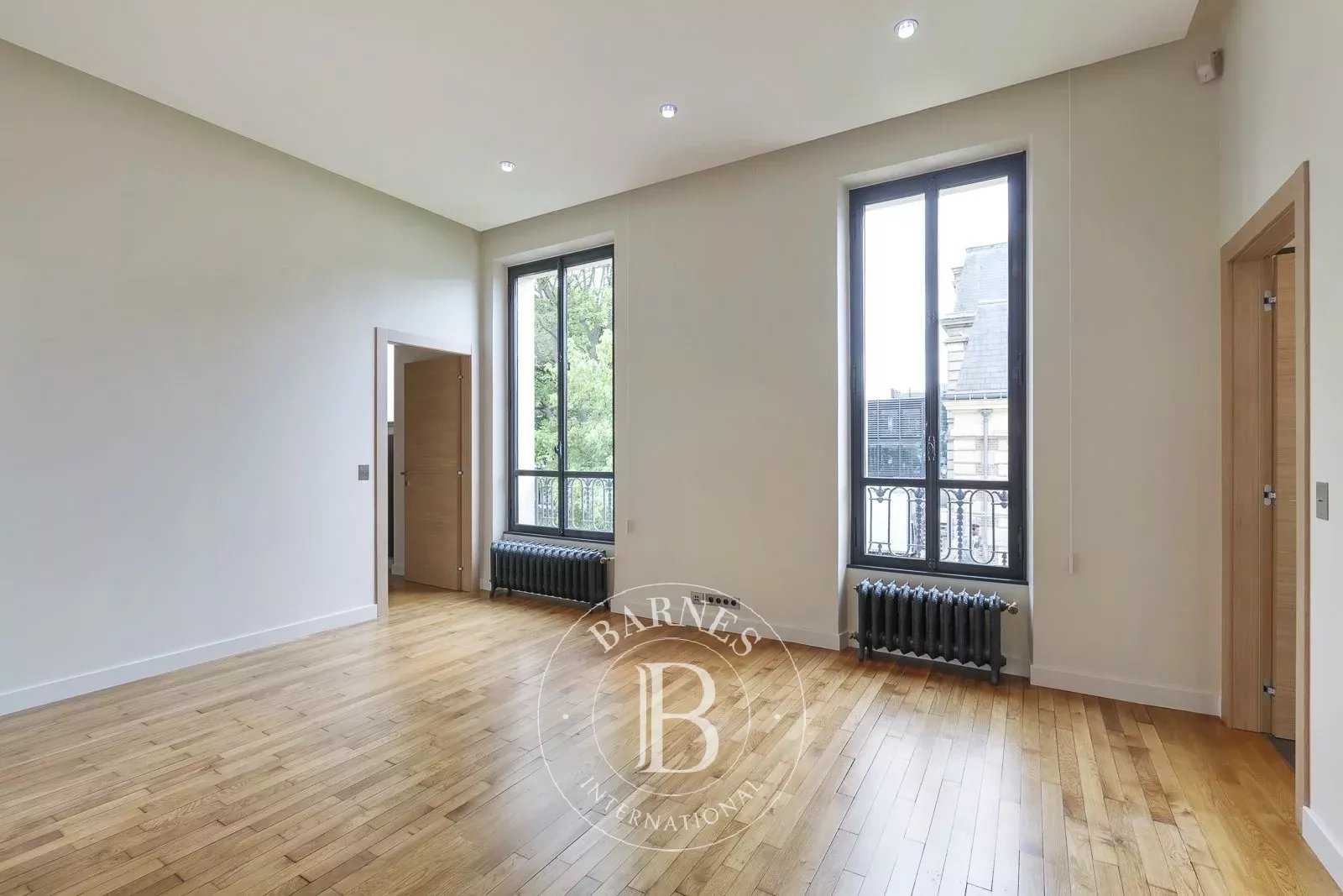 Saint-Germain-en-Laye  - Appartement 5 Pi&egrave;ces 3 Chambres