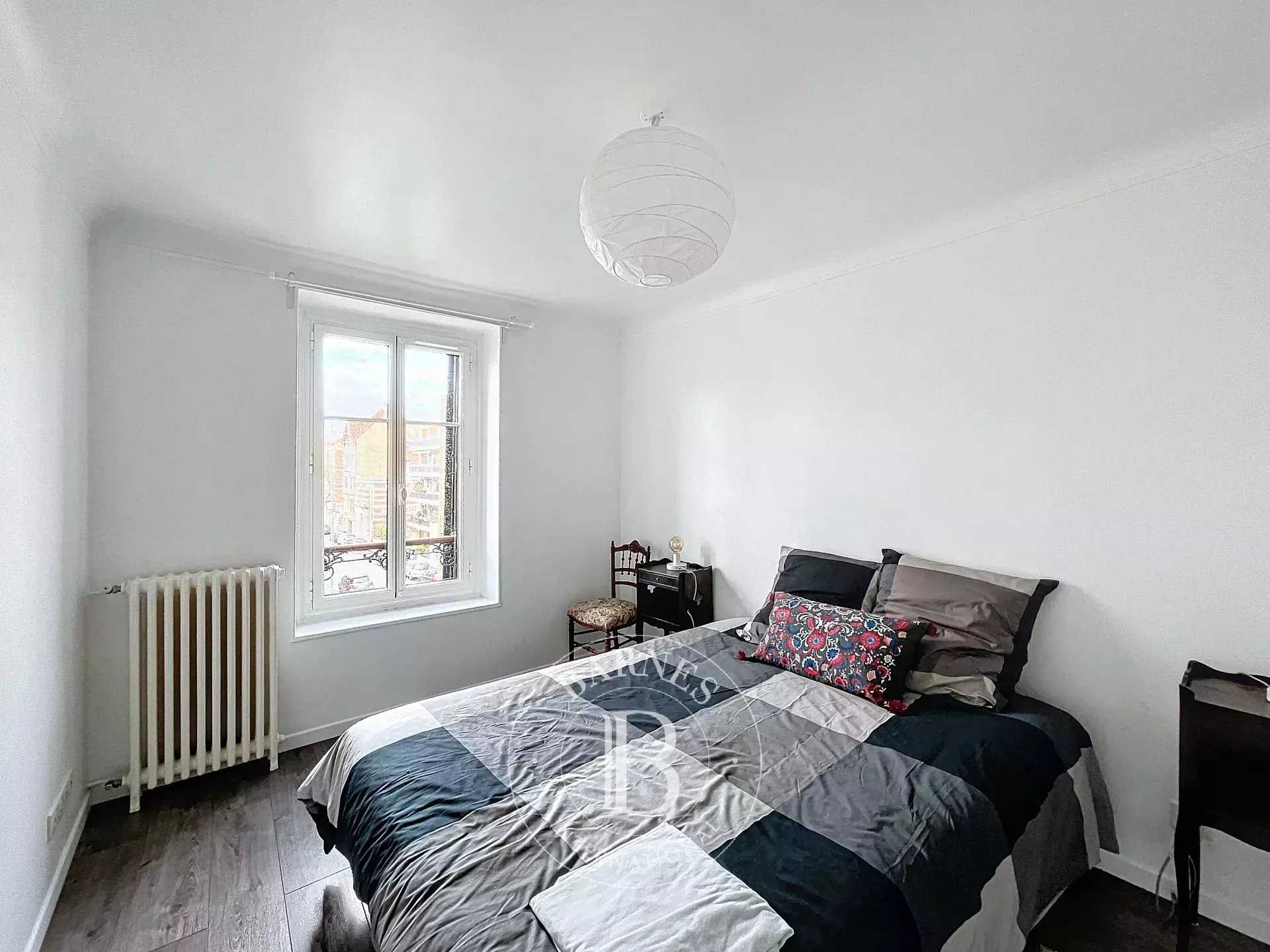Le Vésinet  - Apartment 3 Bedrooms