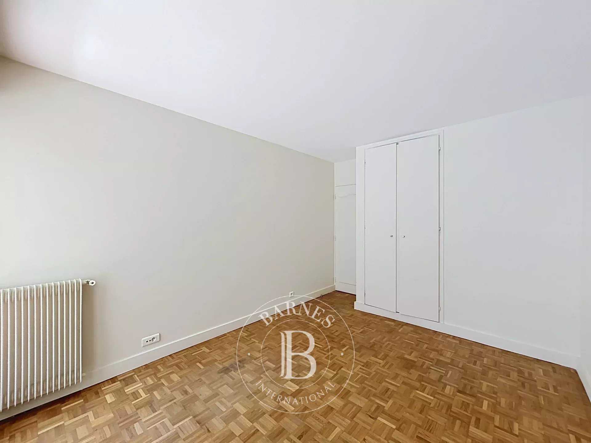 La Celle-Saint-Cloud  - Appartement 4 Pi&egrave;ces 3 Chambres