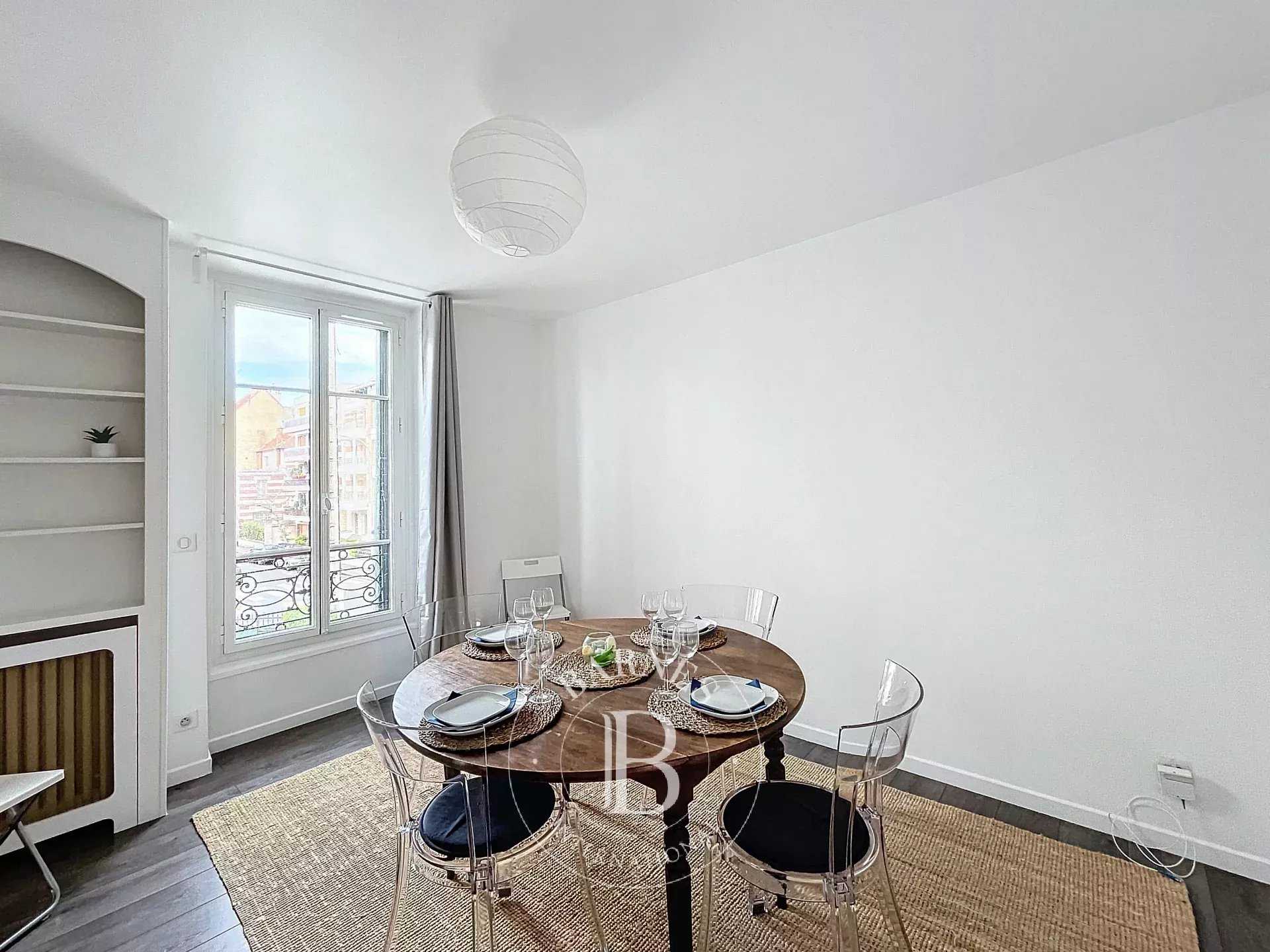 Le Vésinet  - Appartement 4 Pièces 3 Chambres