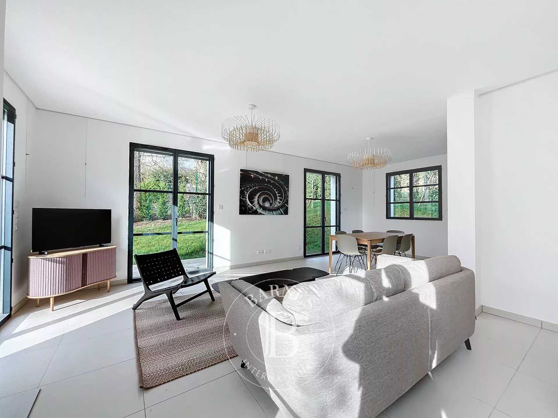 La Celle-Saint-Cloud  - House 4 Bedrooms