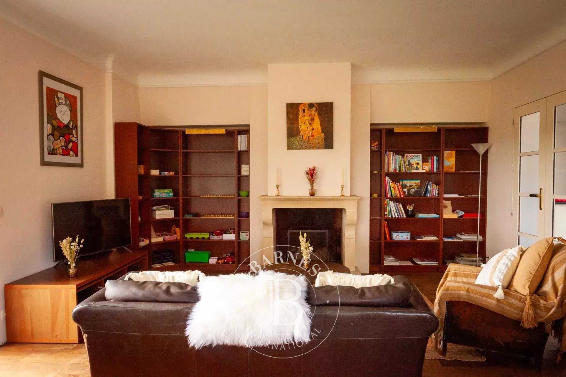 Chambourcy  - Maison 7 Pi&egrave;ces 3 Chambres