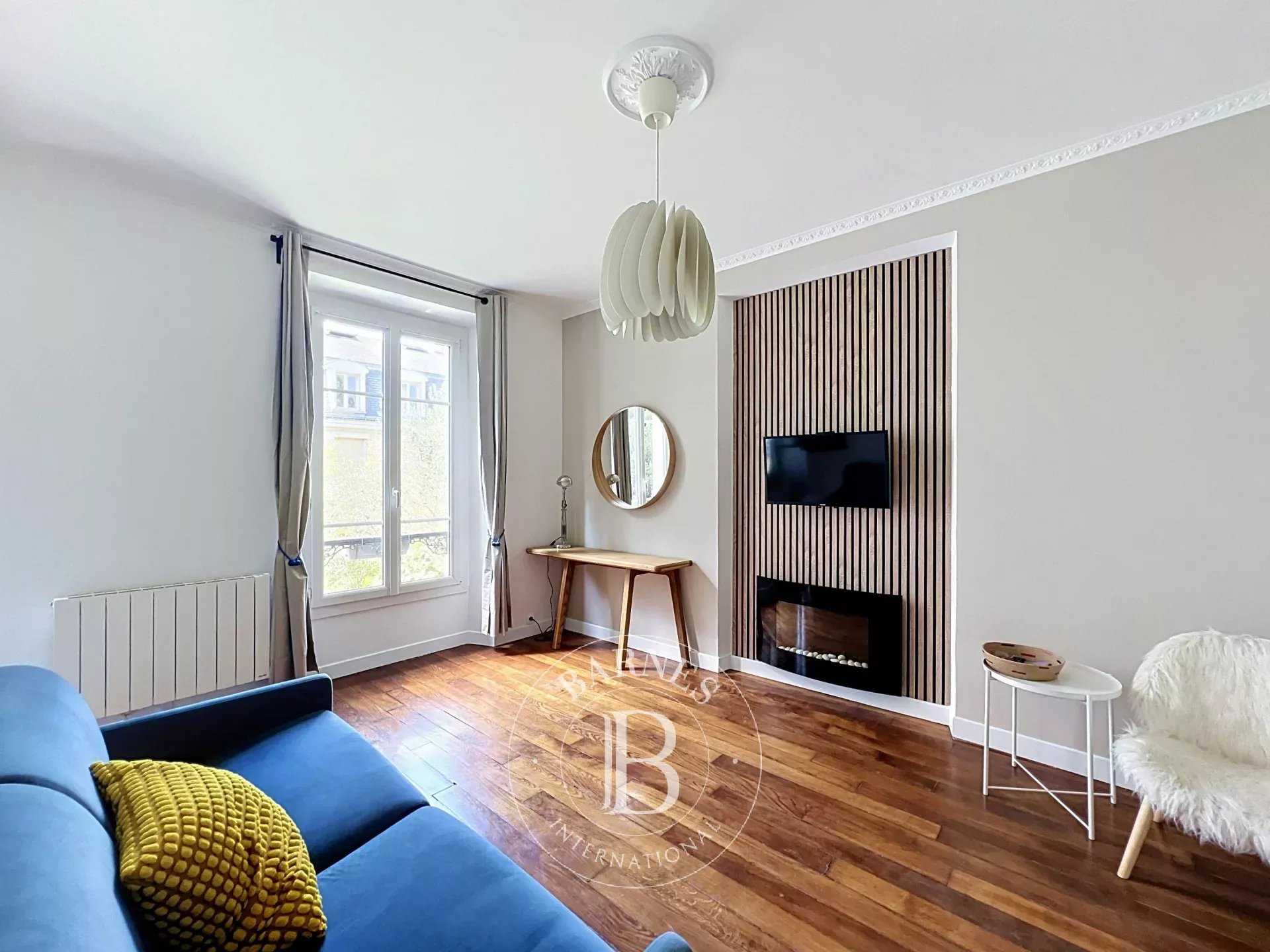 Appartement Versailles  -  ref 87217710 (picture 1)