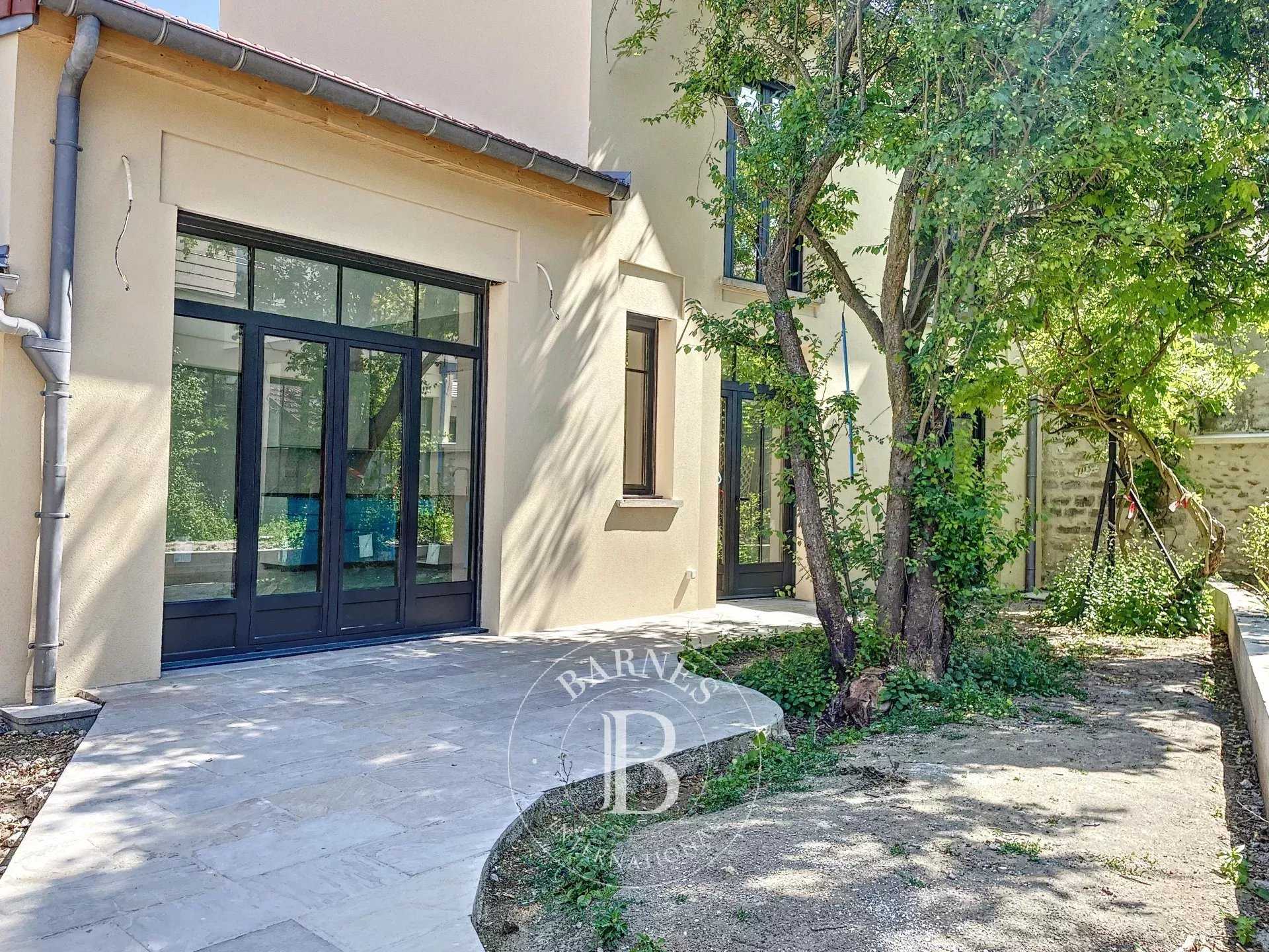 House Saint-Germain-en-Laye  -  ref 82802148 (picture 1)