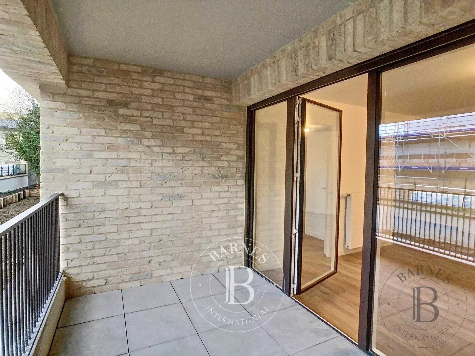 Appartement Versailles  -  ref 82331094 (picture 1)