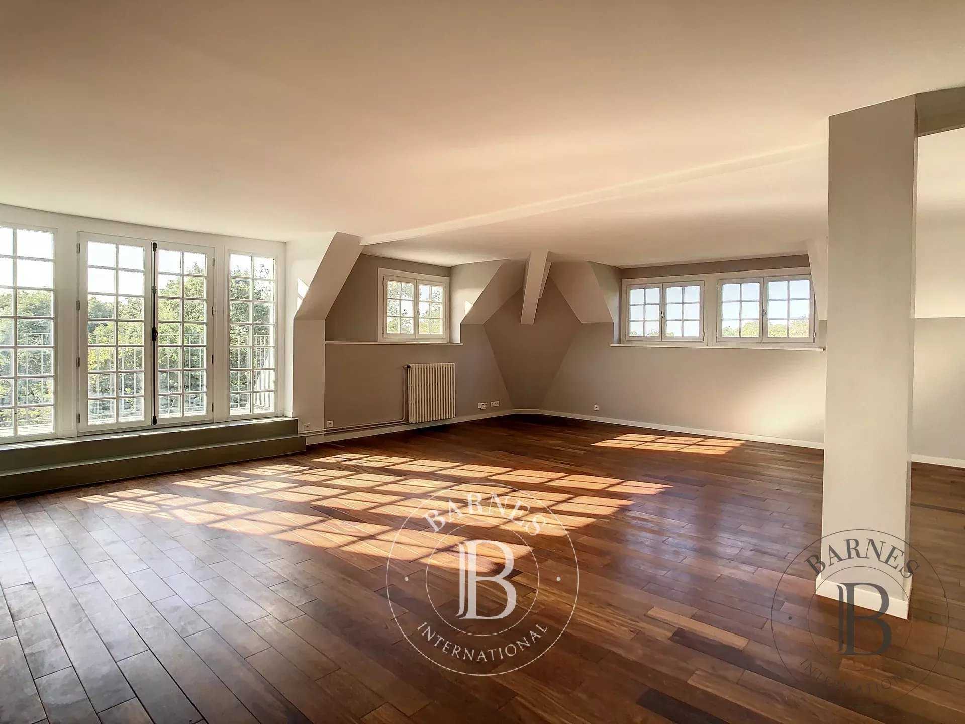 Duplex Jouy-en-Josas  -  ref 2770001 (picture 2)