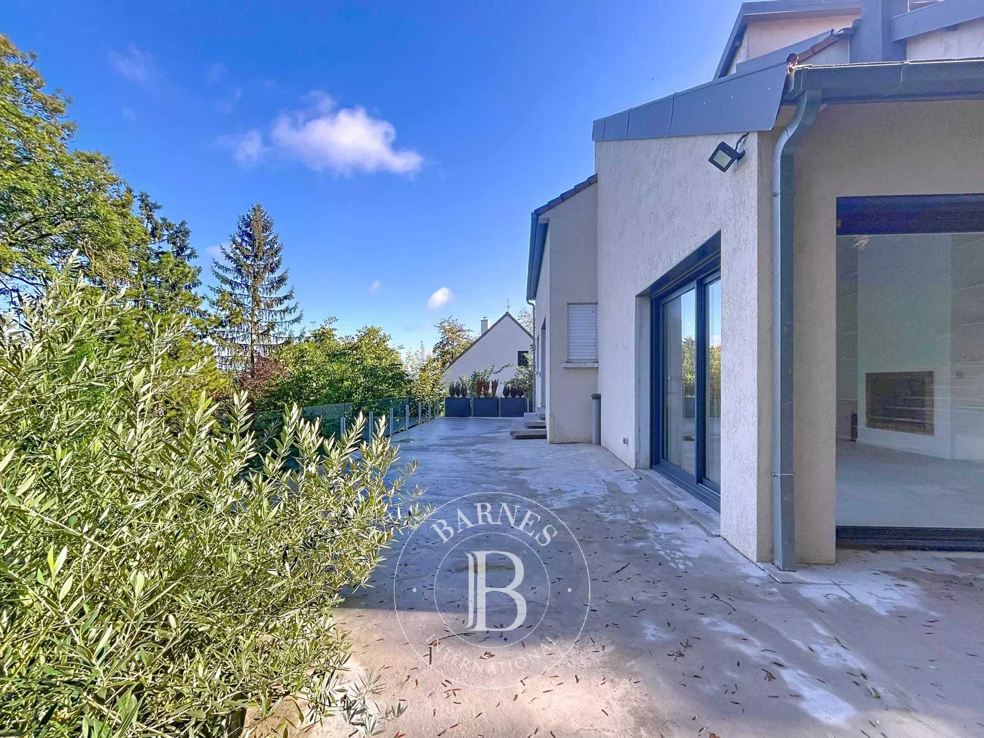 House Marly-le-Roi  -  ref 86219574 (picture 1)