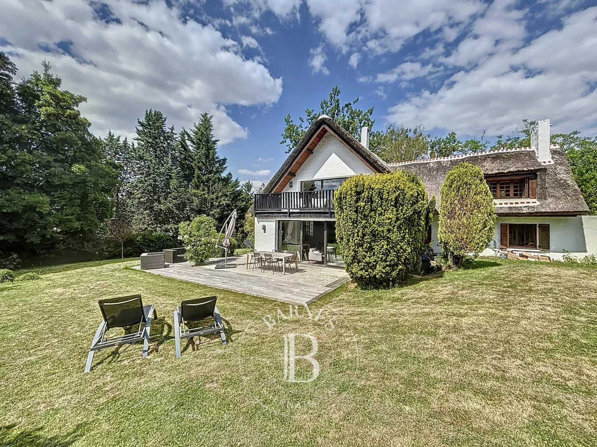 House Saint-Germain-en-Laye  -  ref 86002005 (picture 1)
