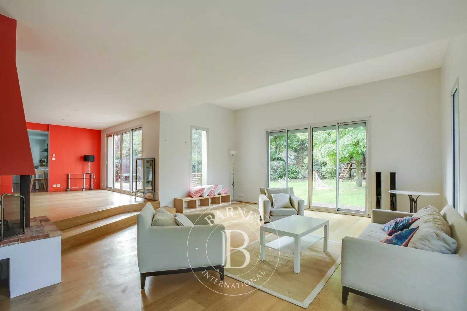 Maison Le Vésinet  -  ref 84234773 (picture 2)