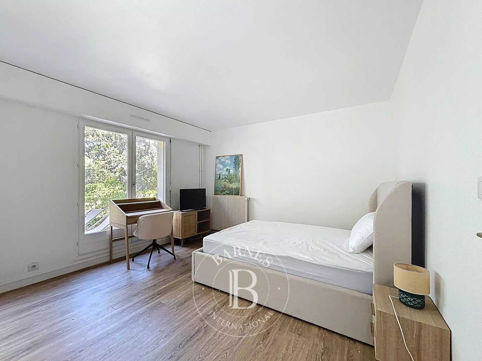 Appartement Versailles  -  ref 86081671 (picture 3)