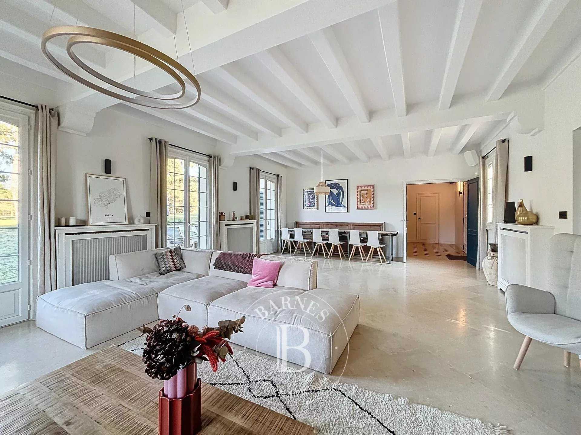 Casa Noisy-le-Roi  -  ref 85496966 (picture 2)