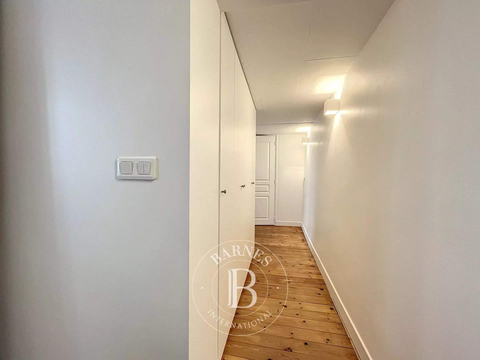 Versailles  - Appartement 3 Pièces 2 Chambres - picture 11