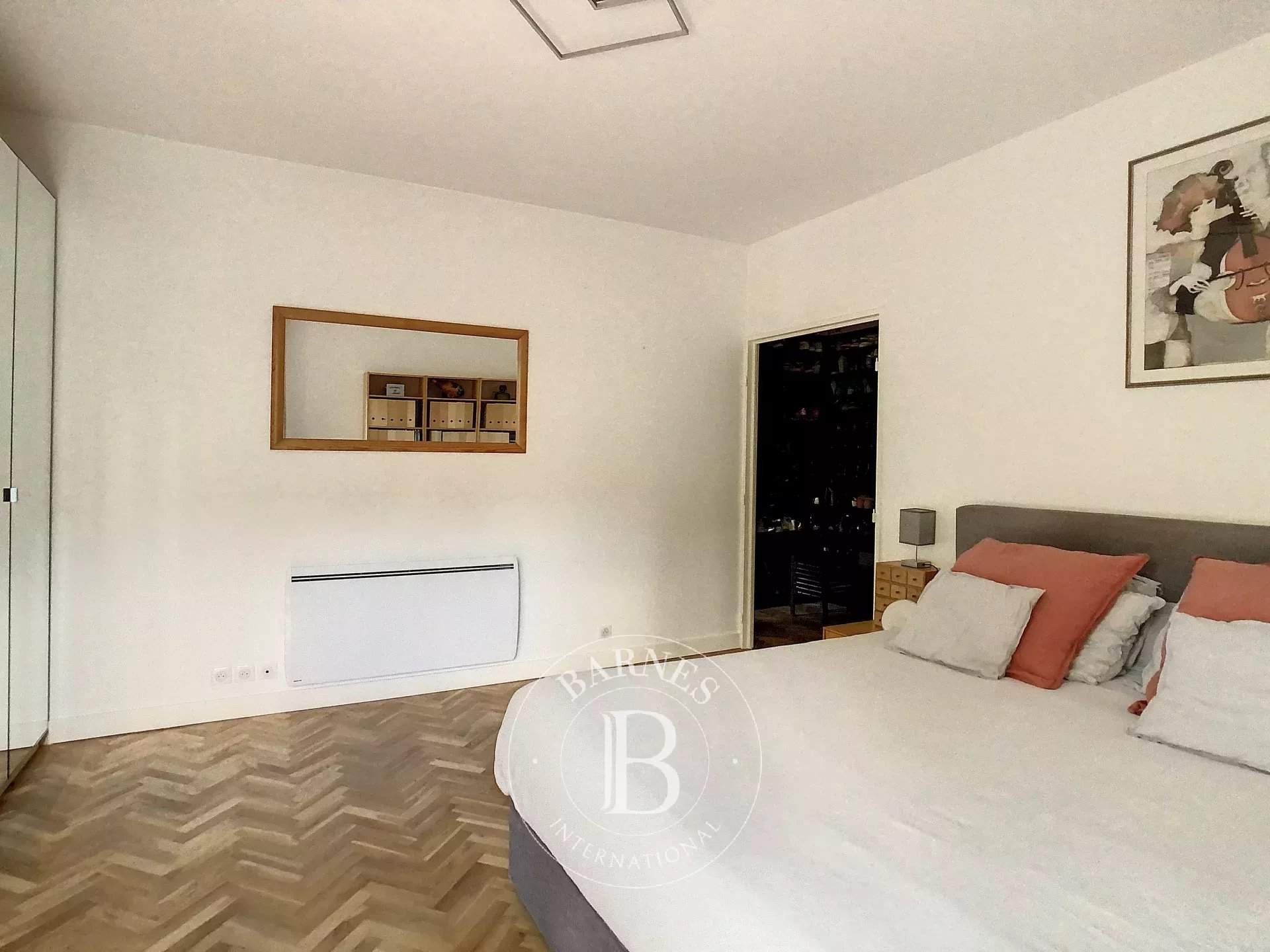 Saint-Germain-en-Laye  - Appartement 5 Pièces 4 Chambres - picture 18