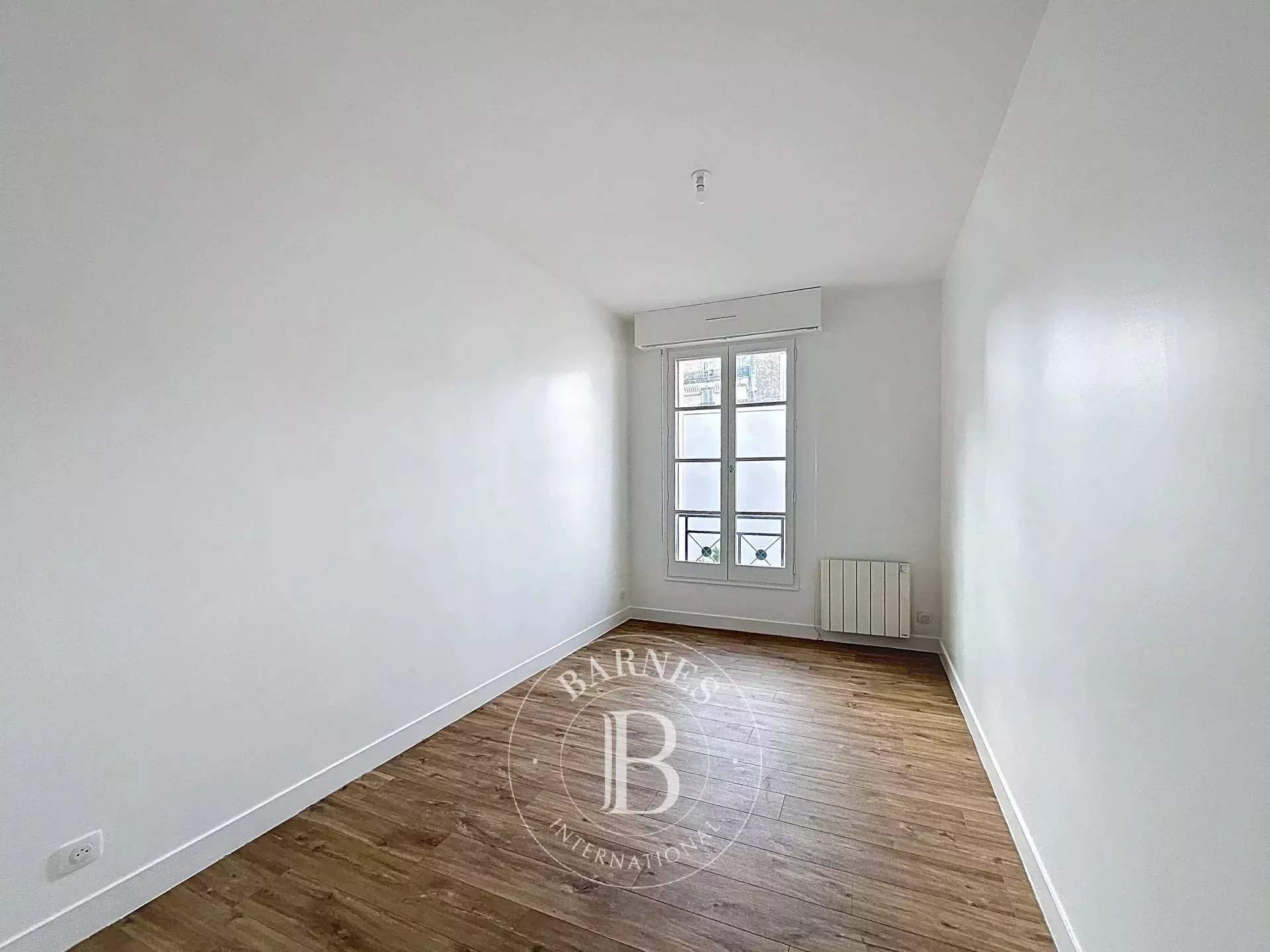 Versailles  - Appartement 6 Pièces 5 Chambres - picture 9