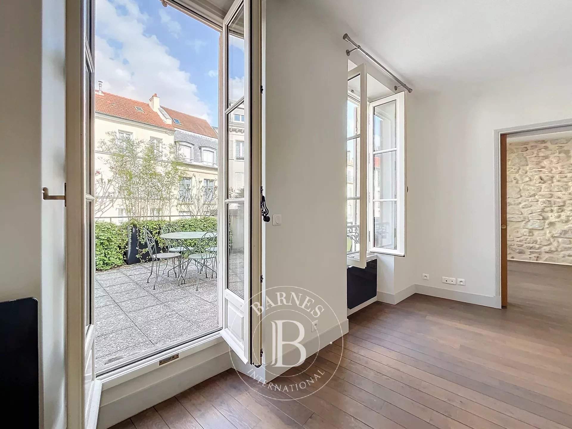 Saint-Germain-en-Laye  - Appartement 2 Pièces, 1 Chambre - picture 2