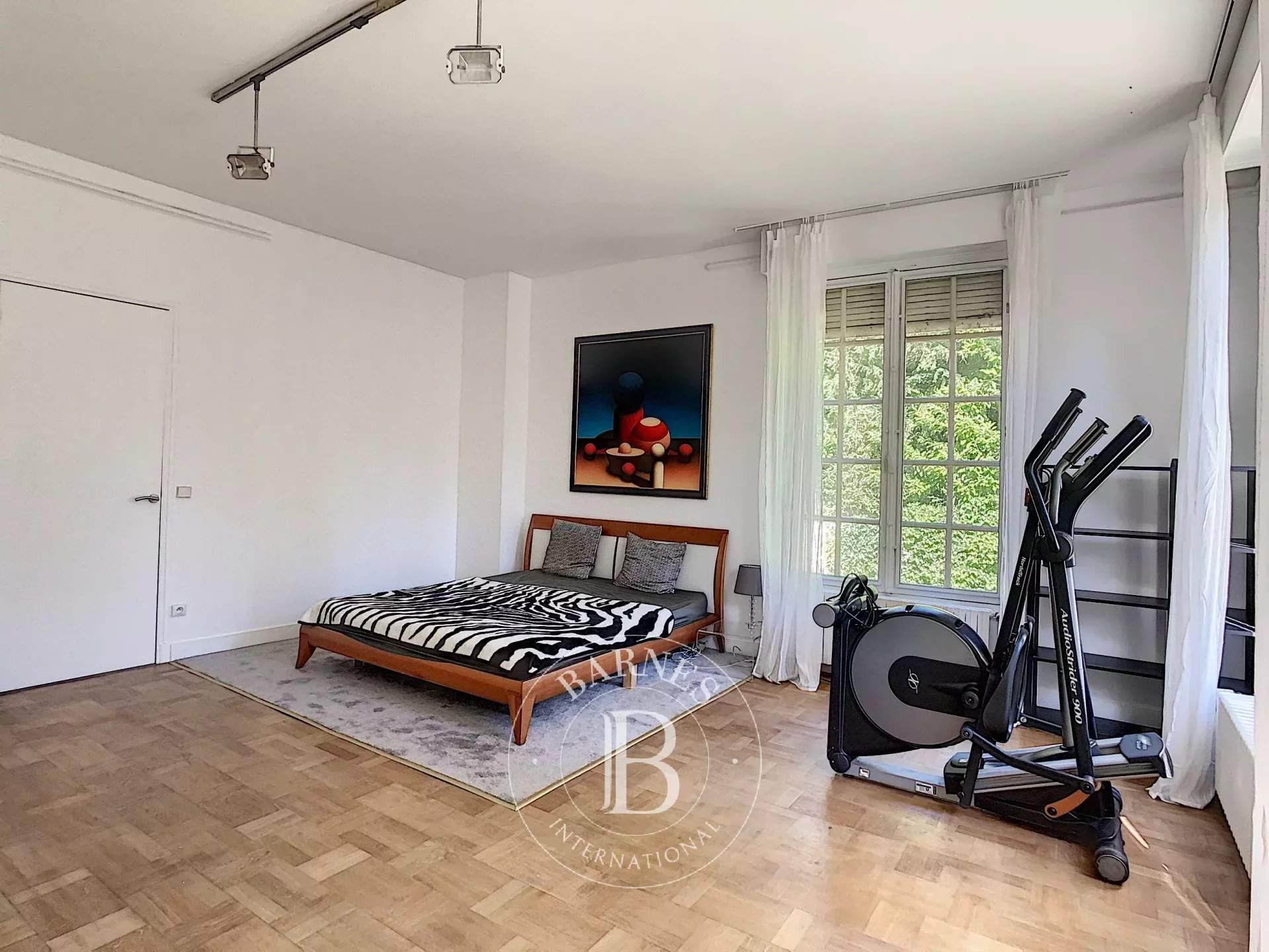 Saint-Germain-en-Laye  - Casa 9 Cuartos 4 Habitaciones - picture 19