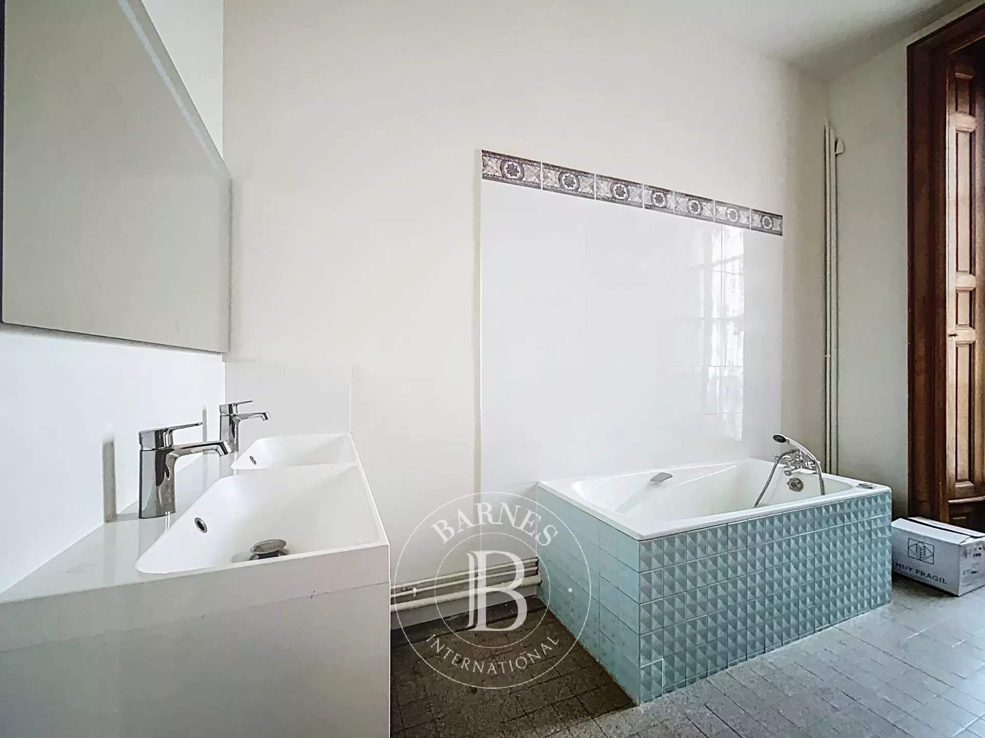 Versailles  - Appartement 5 Pi&egrave;ces 3 Chambres - picture 11