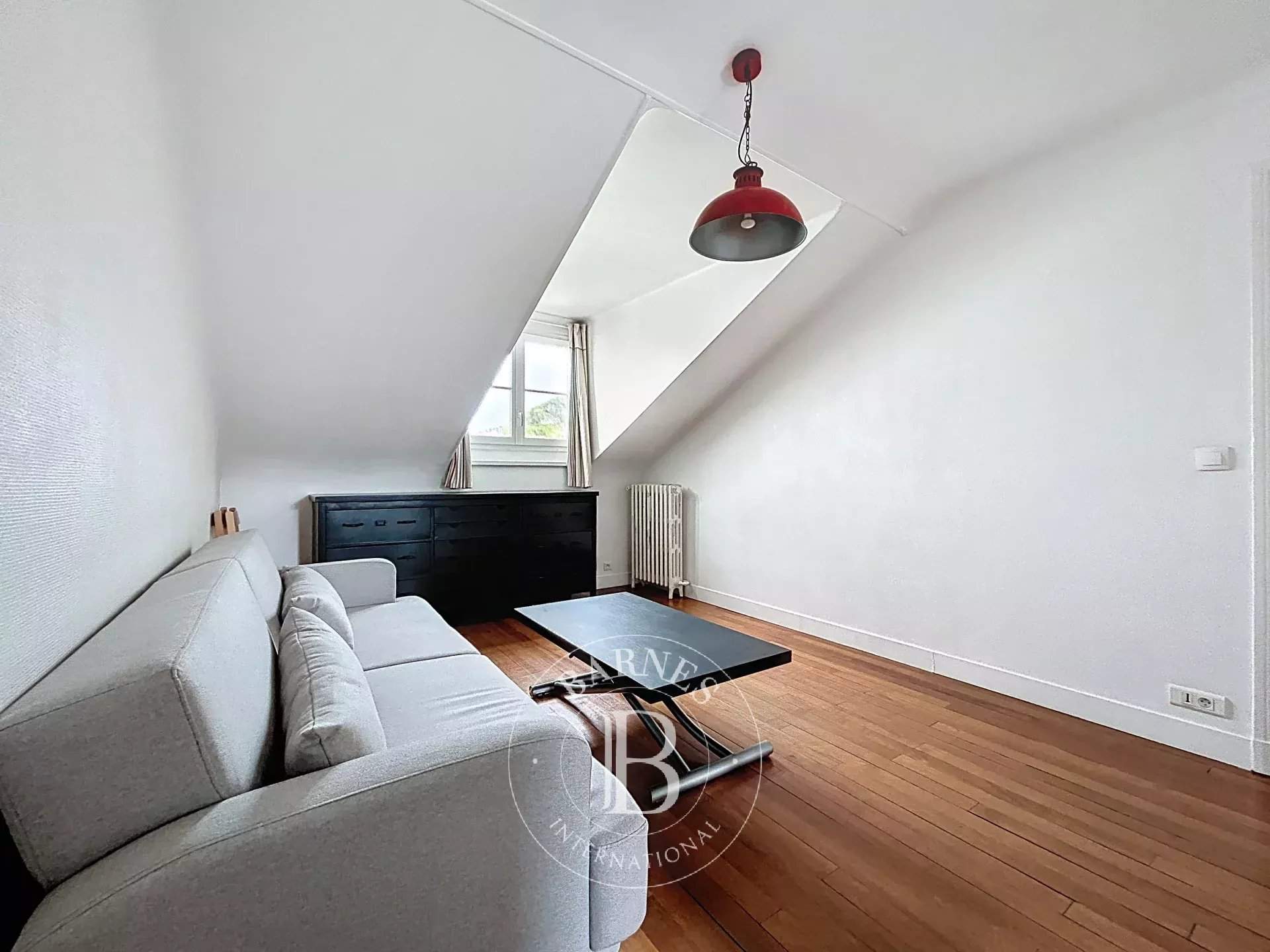 Saint-Germain-en-Laye  - Apartment 1 Bedroom - picture 9