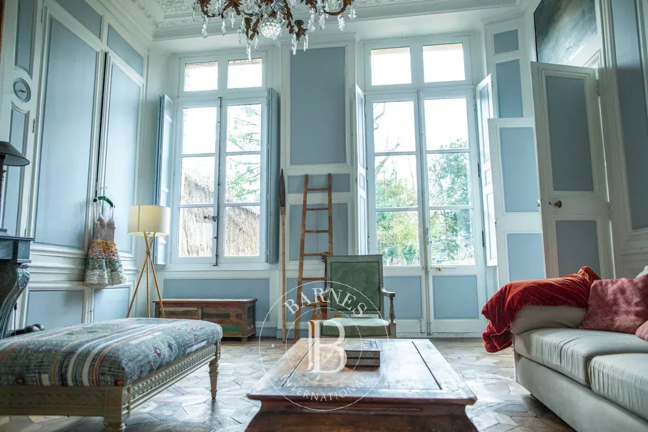 Versailles  - Apartment 5 Bedrooms - picture 17